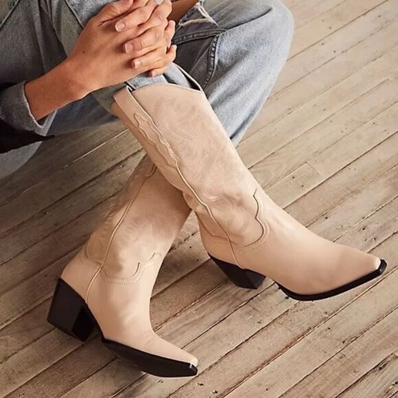 NEW FREE PEOPLE JEFFREY CAMPBELL Sz 10 DAGGET WESTERN BOOTS - Picture 1 of 5